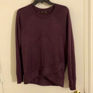 Athleta criss cross long sleeve shirt. XS